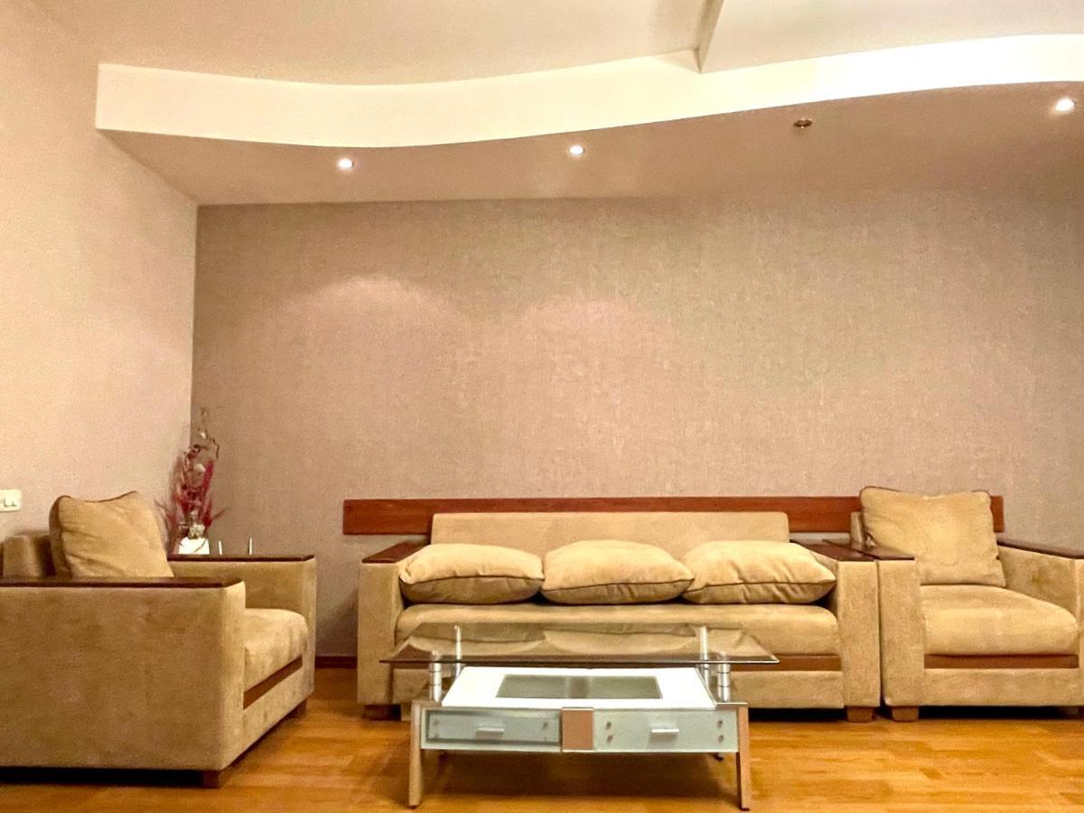 Apartments Emili Erywań Zewnętrze zdjęcie