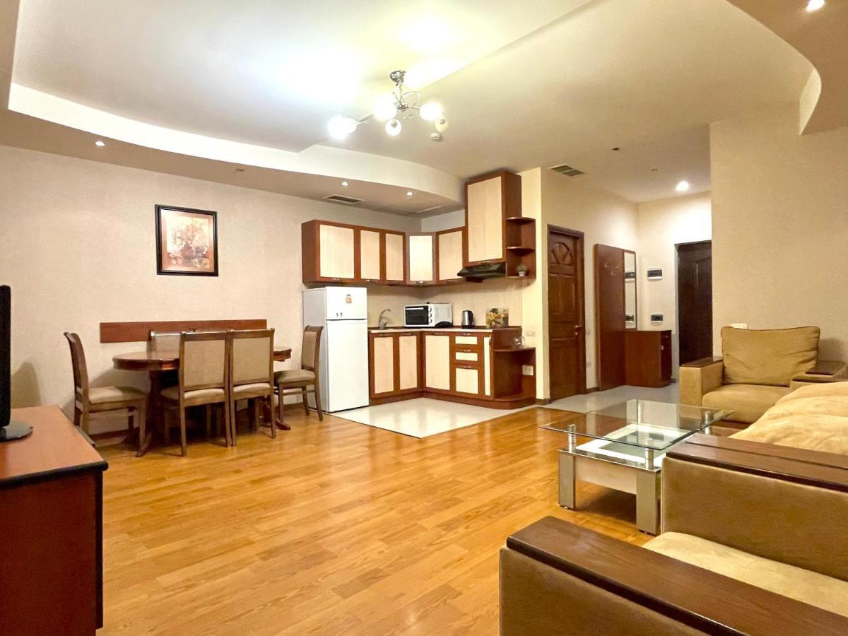 Apartments Emili Erywań Zewnętrze zdjęcie
