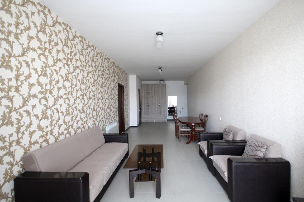 Apartments Emili Erywań Zewnętrze zdjęcie