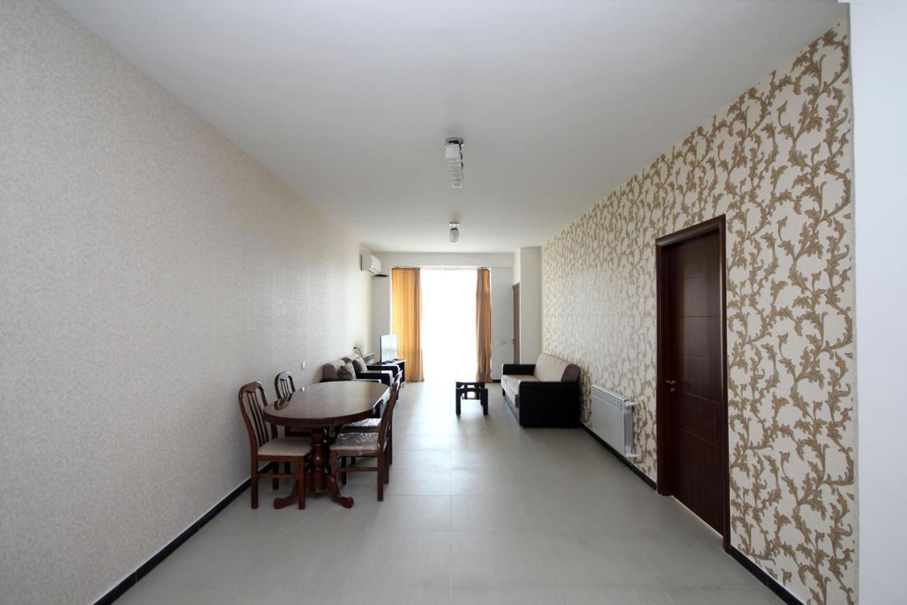 Apartments Emili Erywań Zewnętrze zdjęcie