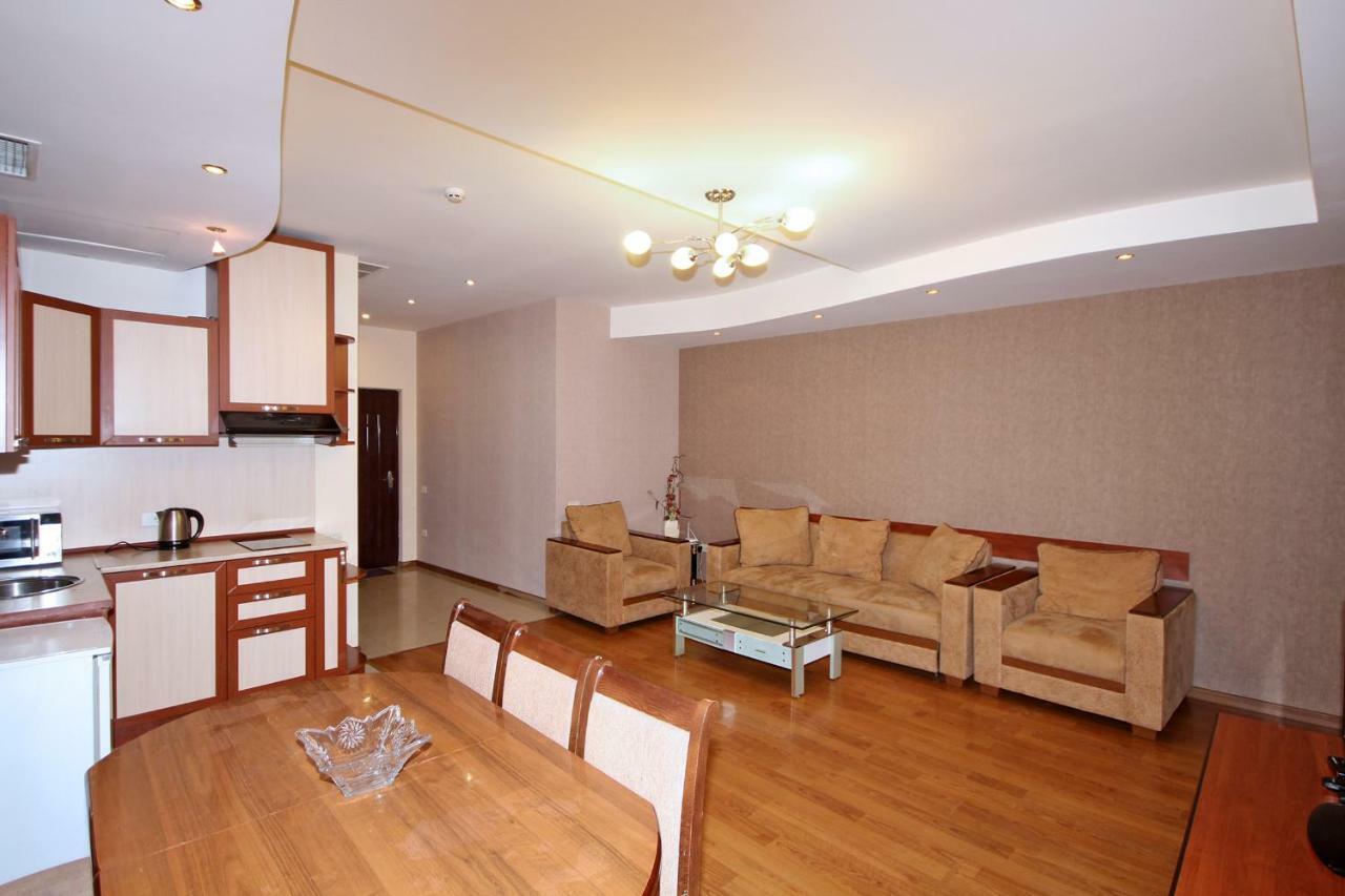 Apartments Emili Erywań Zewnętrze zdjęcie
