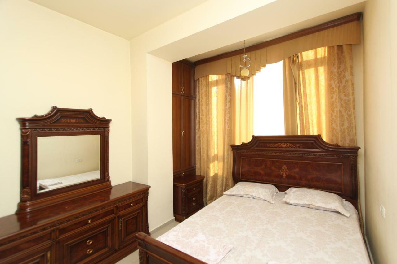 Apartments Emili Erywań Zewnętrze zdjęcie