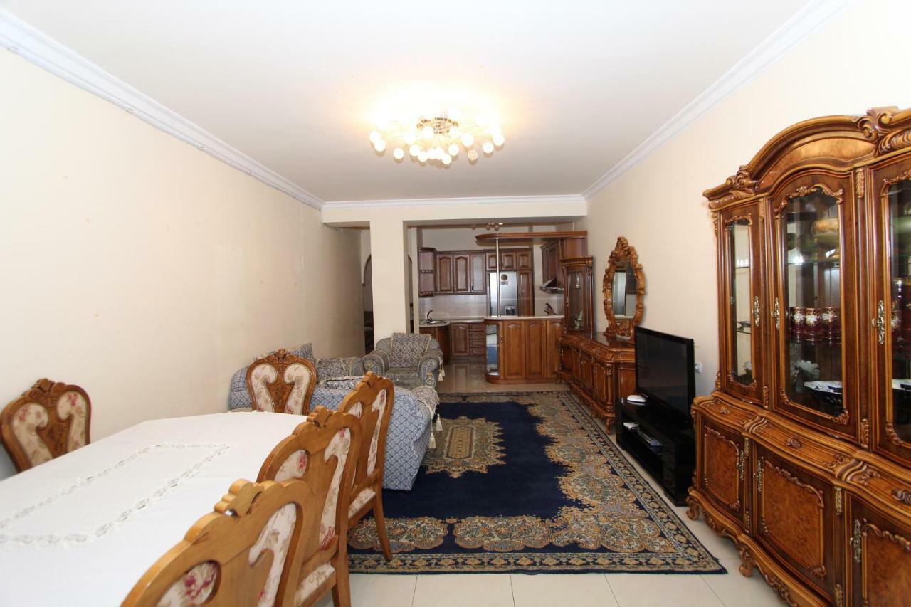 Apartments Emili Erywań Zewnętrze zdjęcie