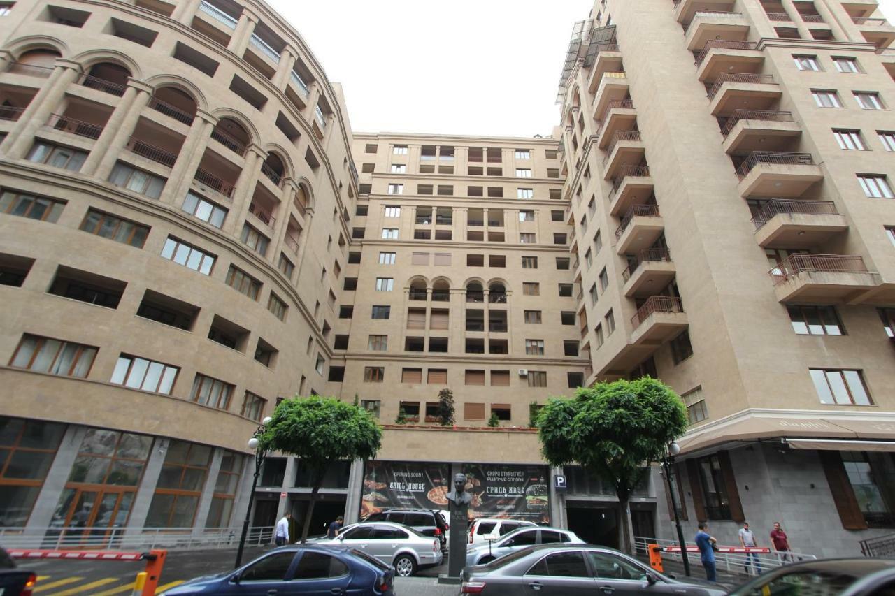 Apartments Emili Erywań Zewnętrze zdjęcie